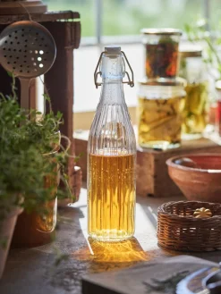 Bouteille avec bouchon