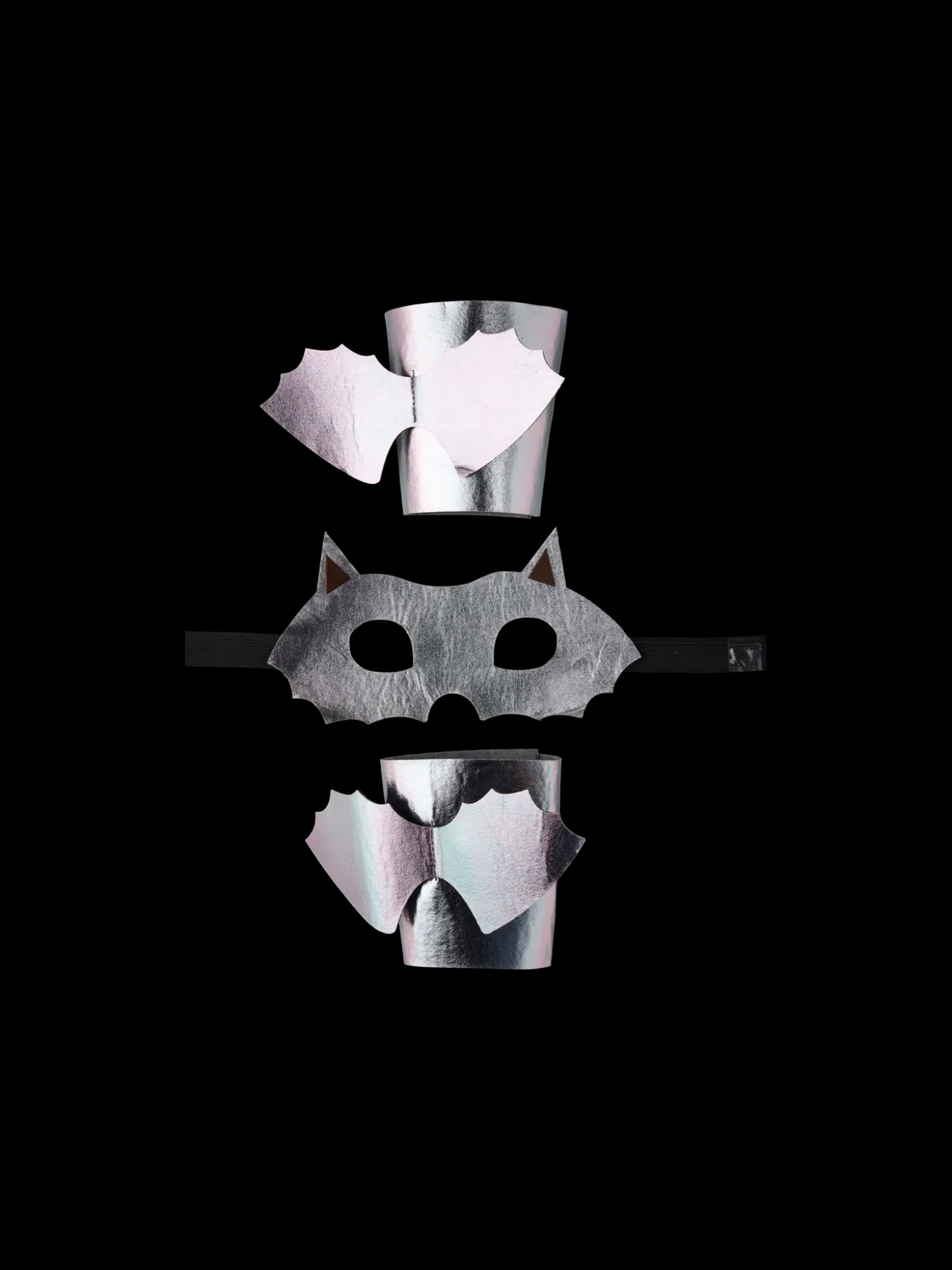 Masque et manchettes de déguisement