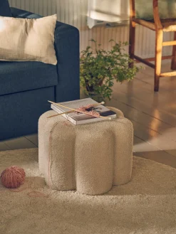 Pouf