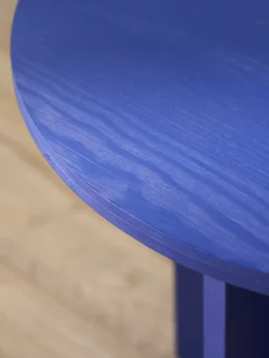 Table d’appoint en bois