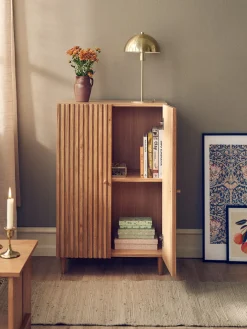 Armoire en bois