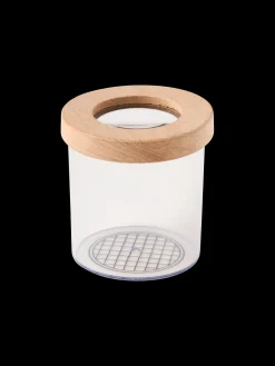 Boîte à jouets avec loupe