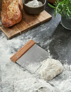 Coupe-pâte