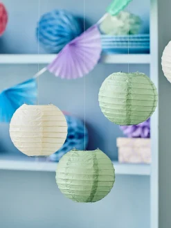 Ensemble de décorations de fête à suspendre