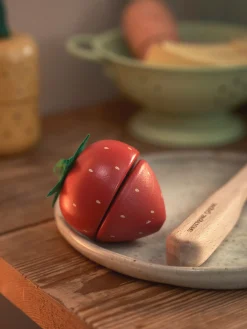Jouet en bois fraise