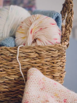 Pelote de laine et viscose
