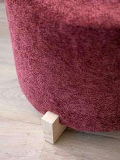 Pouf avec pied